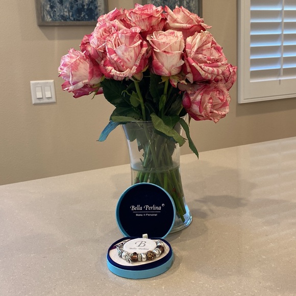 Charm Bracelet 🌴 - Picture 3 of 6